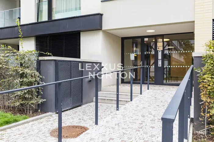 Pronájem bytu 4+kk, Praha - Holešovice, Jankovcova, 116 m2