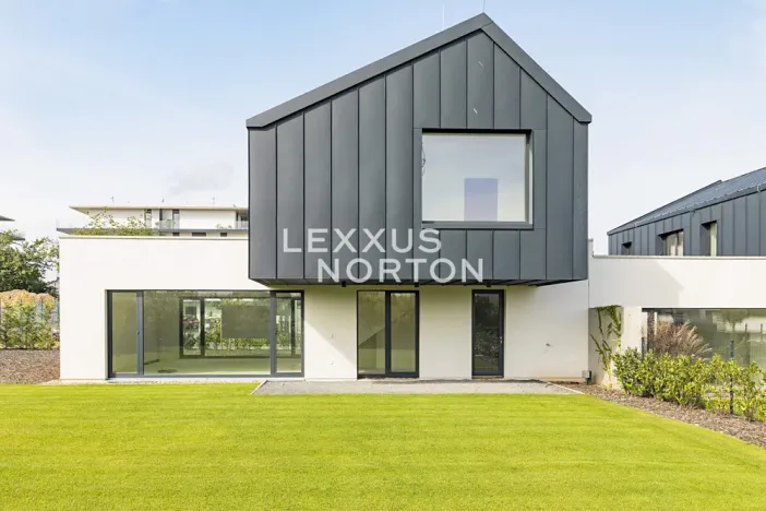 Prodej rodinného domu, Praha - Horní Měcholupy, U hostivařského nádraží, 171 m2