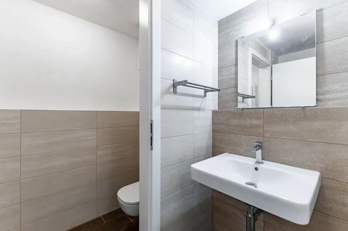 Pronájem obchodního prostoru, Praha - Karlín, U Mlýnského kanálu, 54 m2