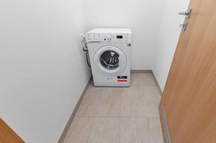 Pronájem bytu 2+kk, Praha - Karlín, U Mlýnského kanálu, 58 m2