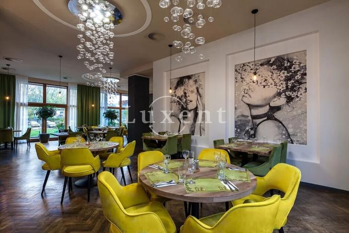 Pronájem kanceláře, Praha - Košíře, Jinonická, 257 m2