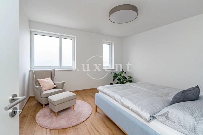 Prodej rodinného domu, Chýně, Cenomanská, 174 m2