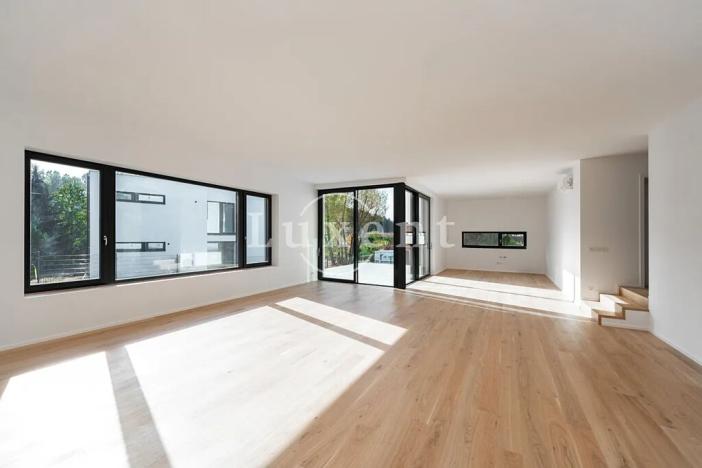 Prodej rodinného domu, Velké Popovice, Malostranská, 350 m2