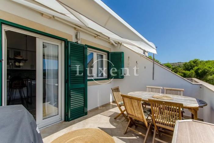 Prodej bytu 3+kk, Milna, Chorvatsko, 64 m2