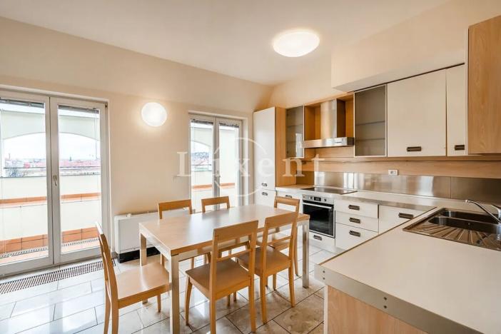 Pronájem bytu 5+1, Praha - Malá Strana, Újezd, 286 m2