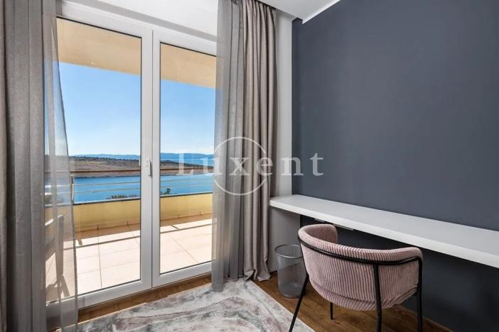 Prodej vily, Krk, Chorvatsko, 463 m2