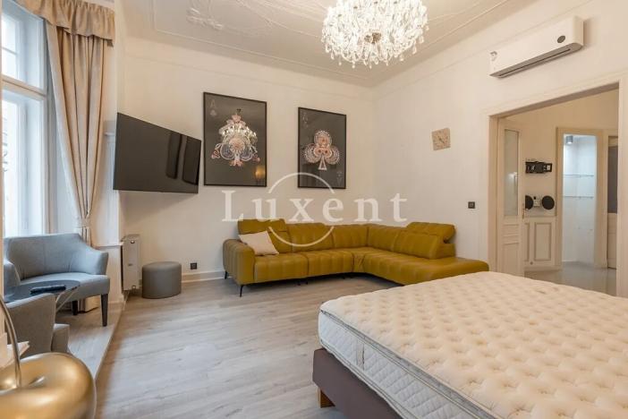 Pronájem bytu 5+1, Praha - Staré Město, Kozí, 211 m2