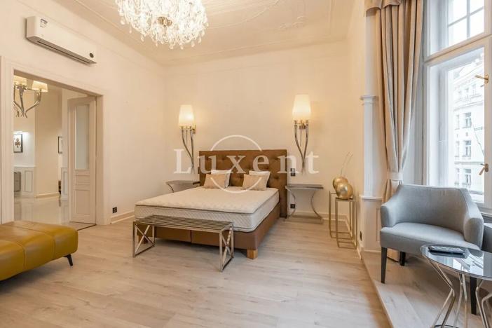 Pronájem bytu 5+1, Praha - Staré Město, Kozí, 211 m2