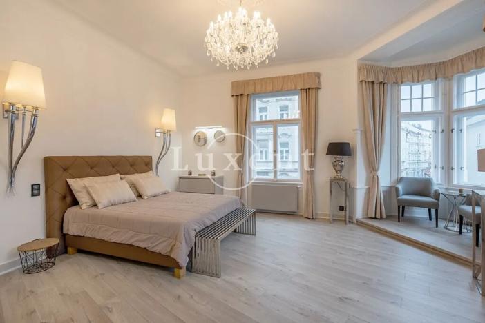 Pronájem bytu 5+1, Praha - Staré Město, Kozí, 211 m2