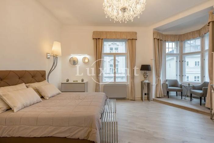 Pronájem bytu 5+1, Praha - Staré Město, Kozí, 211 m2