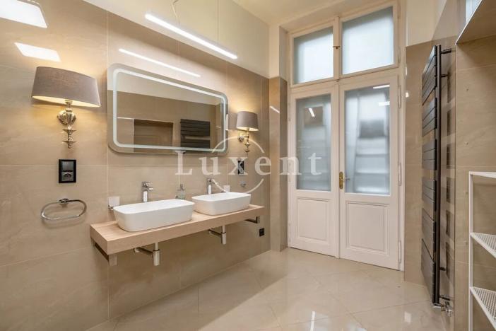 Pronájem bytu 5+1, Praha - Staré Město, Kozí, 211 m2