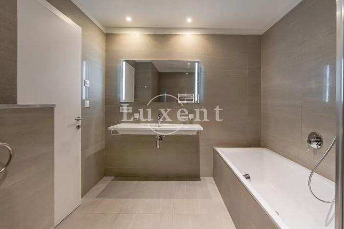 Pronájem bytu 4+kk, Praha - Smíchov, Holečkova, 174 m2