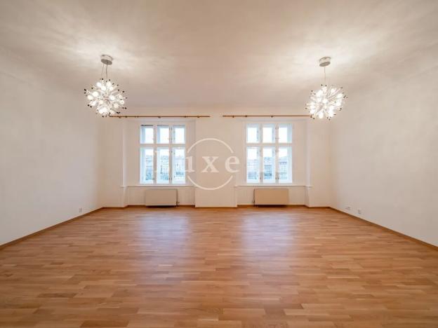 Pronájem bytu 6+kk a větší, Praha - Nové Město, Rašínovo nábřeží, 200 m2