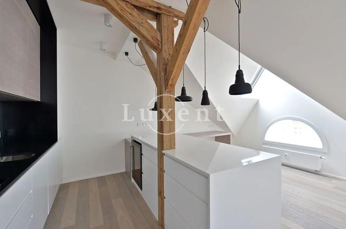 Pronájem bytu 3+kk, Praha - Vinohrady, náměstí Jiřího z Poděbrad, 93 m2