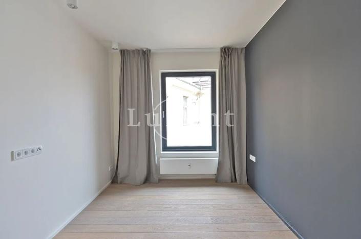 Pronájem bytu 3+kk, Praha - Vinohrady, náměstí Jiřího z Poděbrad, 93 m2