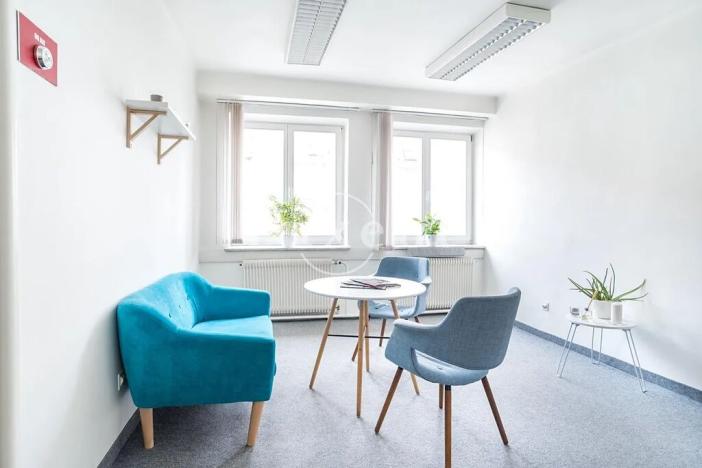 Pronájem kanceláře, Praha - Josefov, Břehová, 13 m2