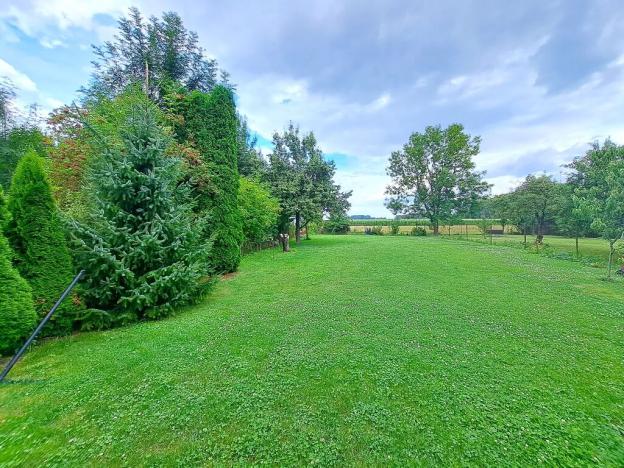 Prodej rodinného domu, Břest, 200 m2