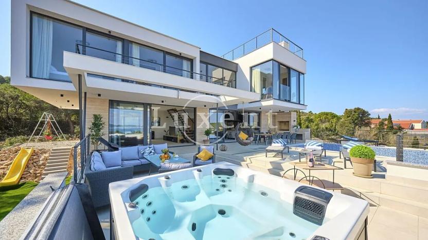 Prodej vily, Pašman, Chorvatsko, 400 m2