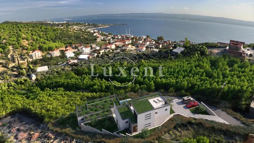 Prodej vily, Omiš, Chorvatsko, 253 m2