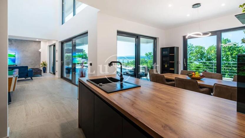 Prodej vily, Zadar, Chorvatsko, 256 m2