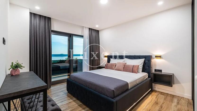 Prodej vily, Zadar, Chorvatsko, 256 m2