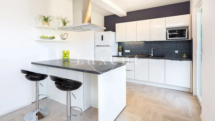 Prodej vily, Rogoznica, Chorvatsko, 400 m2