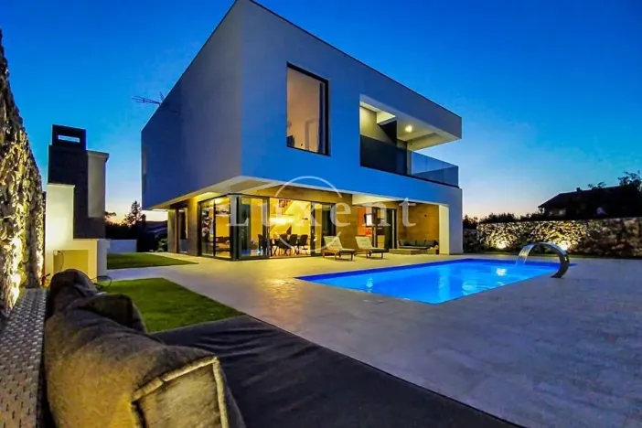 Prodej vily, Zadar, Chorvatsko, 230 m2