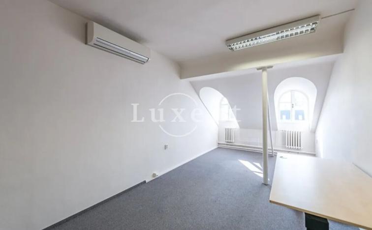 Pronájem kanceláře, Praha - Žižkov, Domažlická, 83 m2