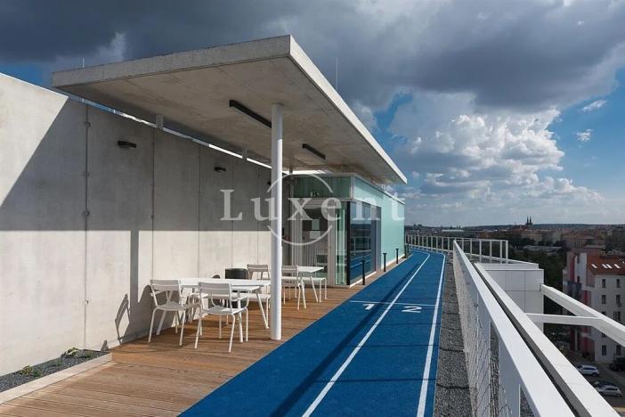 Pronájem kanceláře, Praha - Holešovice, Plynární, 620 m2