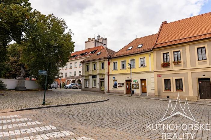 Prodej bytu 1+kk, Kutná Hora, Václavské náměstí, 36 m2