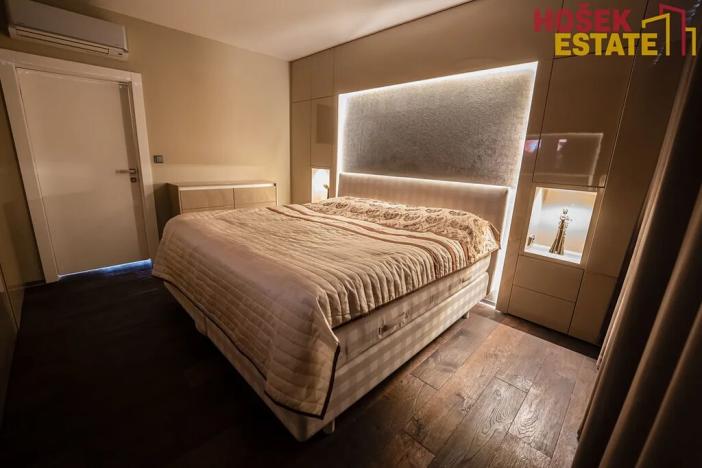 Prodej bytu 4+kk, Brno, Spálená, 129 m2