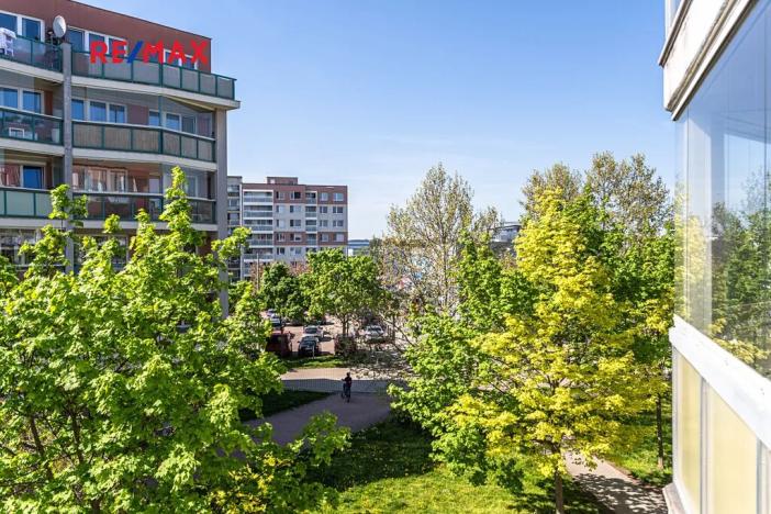 Prodej bytu 2+1, Praha - Černý Most, náměstí Plukovníka Vlčka, 83 m2