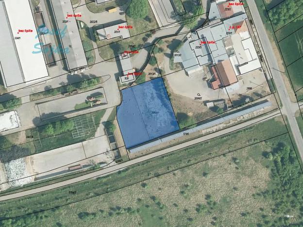 Pronájem skladu, Tištín, 2000 m2