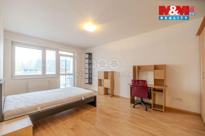 Pronájem bytu 2+kk, Zlín, Bartošova, 58 m2