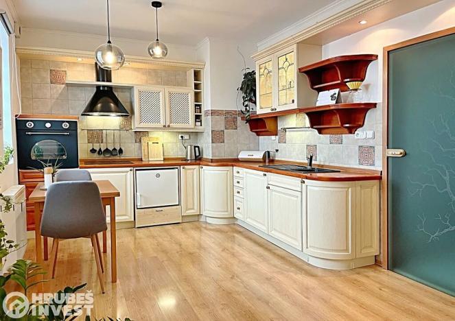 Prodej bytu 2+kk, Hradec Králové, Na Hrázce, 58 m2