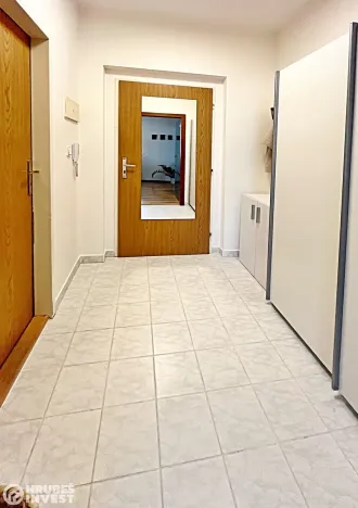 Prodej bytu 2+kk, Hradec Králové, Na Hrázce, 58 m2