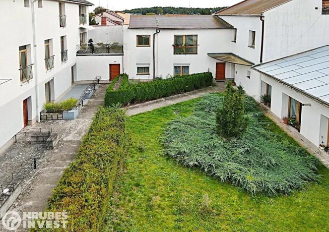 Prodej bytu 2+kk, Hradec Králové, Na Hrázce, 58 m2