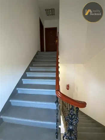 Pronájem bytu 1+kk, Kladno, Hajnova, 33 m2