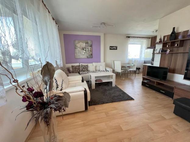 Prodej bytu 2+kk, Pardubice, Nemošická, 64 m2