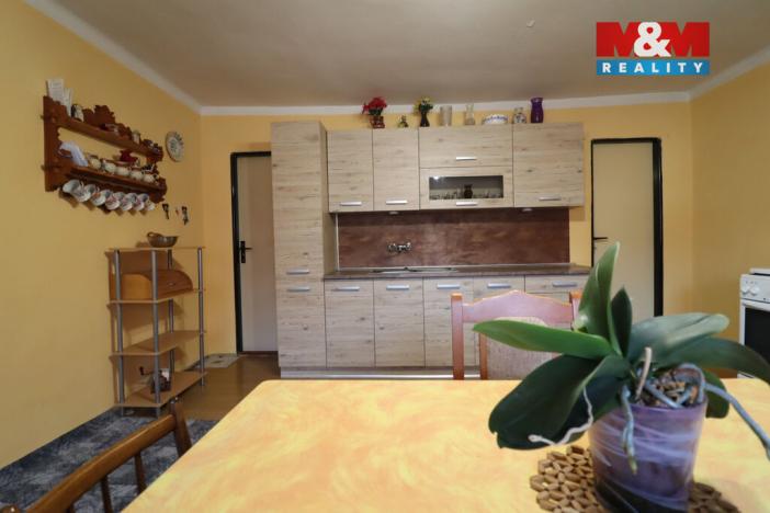 Prodej rodinného domu, Velemyšleves - Truzenice, 400 m2