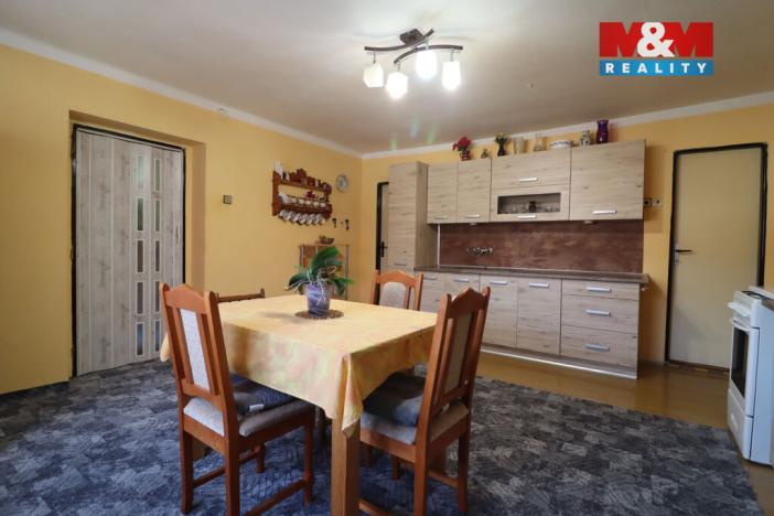 Prodej rodinného domu, Velemyšleves - Truzenice, 400 m2