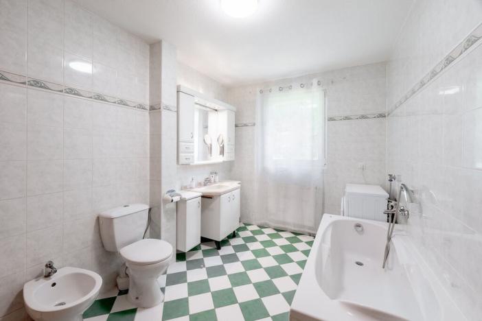 Prodej rodinného domu, Bratronice - Dolní Bezděkov, 100 m2