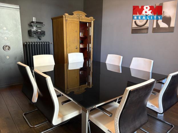 Pronájem kanceláře, Pardubice - Zelené Předměstí, U Divadla, 125 m2