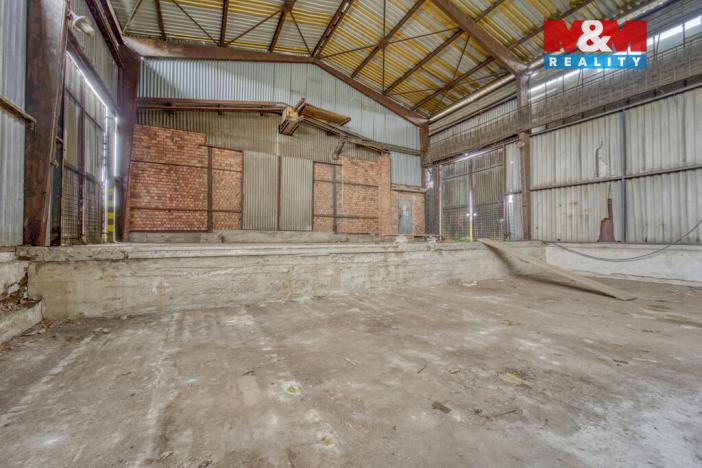 Prodej komerčního pozemku, Jesenice, 8431 m2