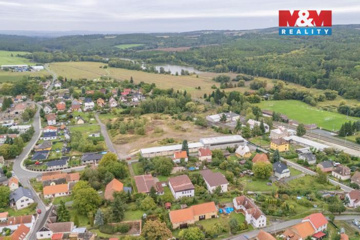 Prodej komerčního pozemku, Jesenice, 8431 m2