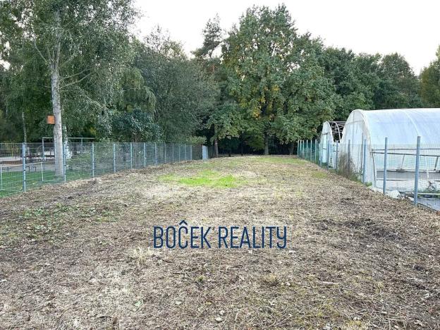 Prodej komerčního pozemku, Praha - Hodkovičky, Vltavanů, 2811 m2