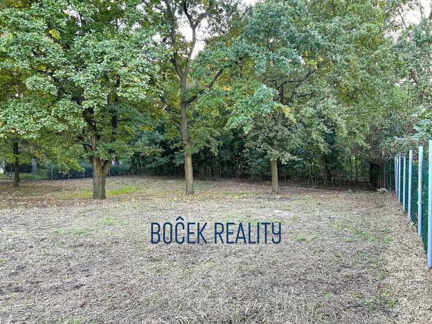 Prodej komerčního pozemku, Praha - Hodkovičky, Vltavanů, 2811 m2