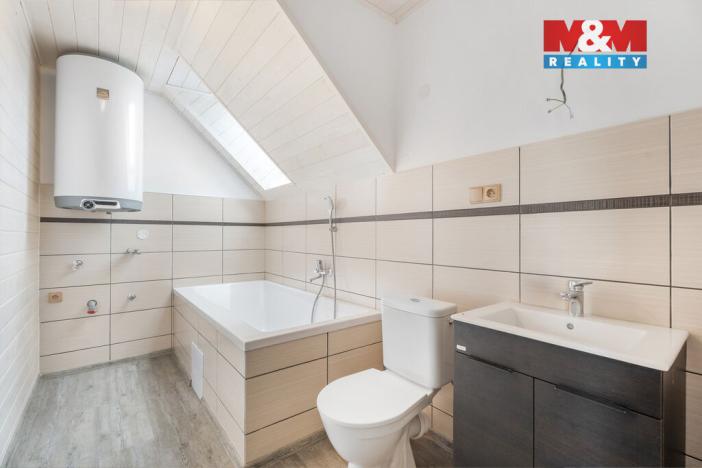 Prodej rodinného domu, Ostružno, 245 m2