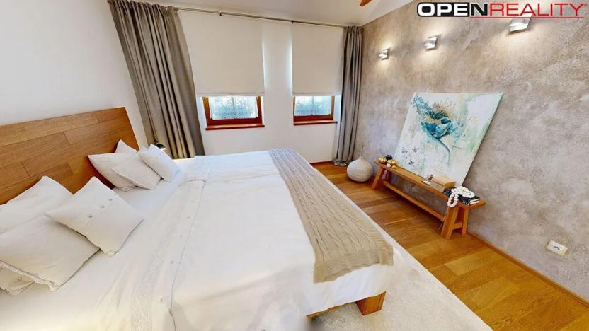 Prodej vícegeneračního domu, Dolní Bojanovice, Vinařská, 367 m2