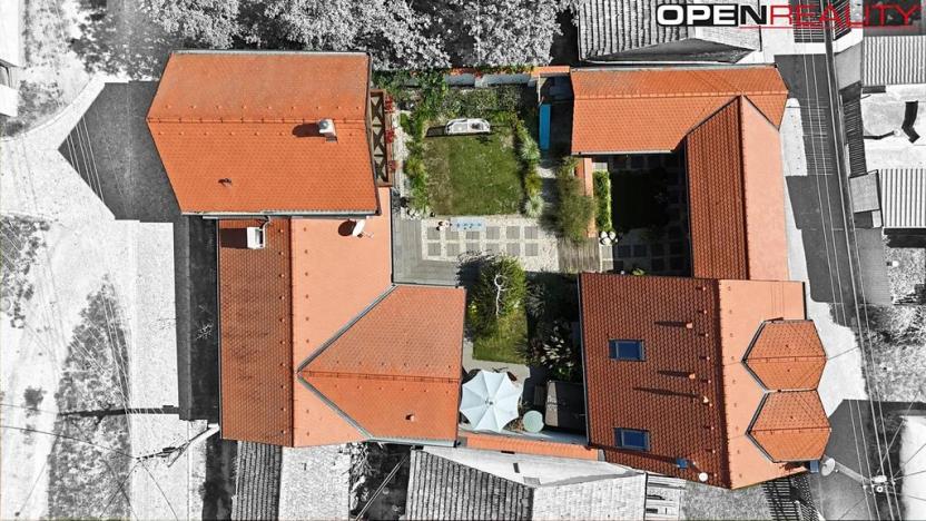 Prodej vícegeneračního domu, Dolní Bojanovice, Vinařská, 367 m2